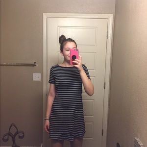 ✨ navy & white striped dress ✨